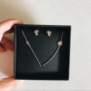 Coach shooting star necklace and earrings set